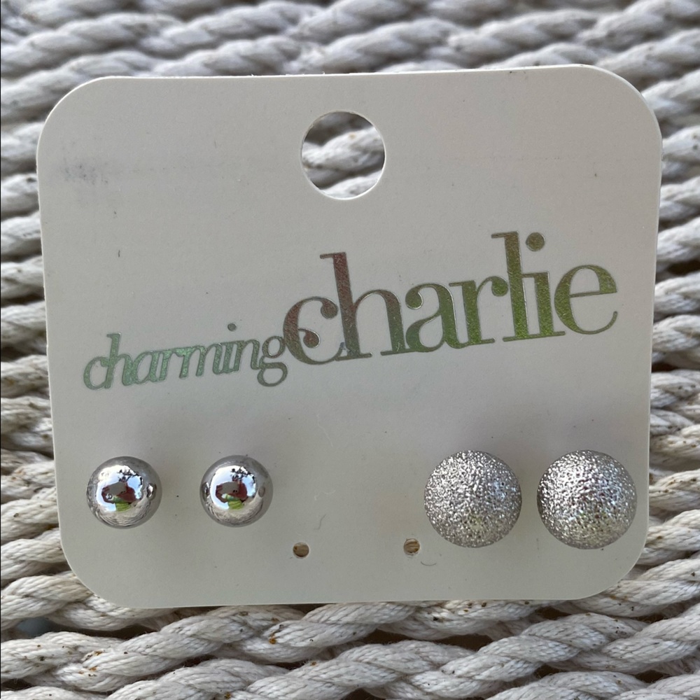 NWT Charming Charlie Earrings